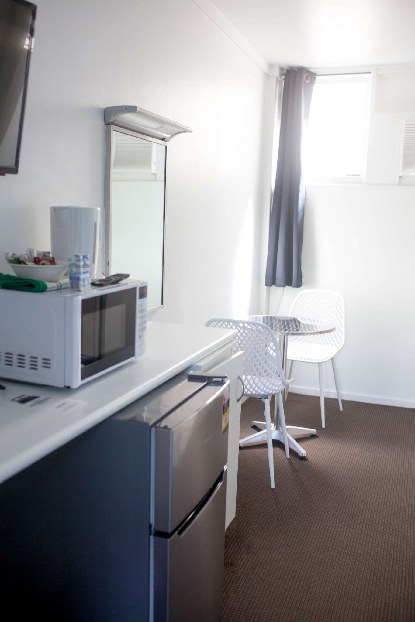 In-room amenities at Cairns City Motel